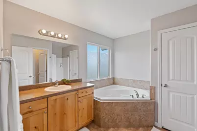 444 S Saddle Rd Rd, Grantsville, UT 84029 - Photo 13
