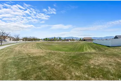 444 S Saddle Rd Rd, Grantsville, UT 84029 - Photo 33
