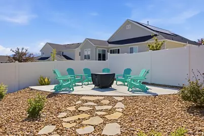 2978 S Puddle Ln E, Saratoga Springs, UT 84045 - Photo 37