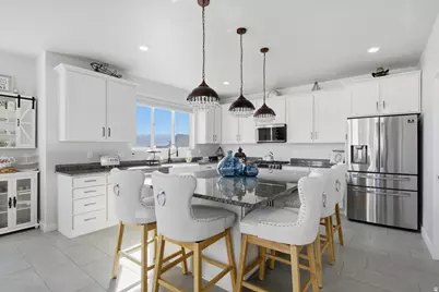 2978 S Puddle Ln E, Saratoga Springs, UT 84045 - Photo 9