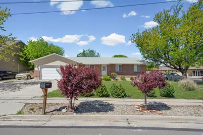 7402 S Temple Dr W, West Jordan, UT 84084 - Photo 3
