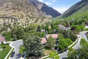 4049 E Prospector Dr S, Cottonwood Heights, UT 84121 - Photo 7