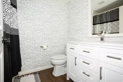 10886 N Highland Cir N, Highland, UT 84003 - Photo 25