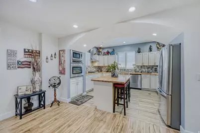 5182 W 5725 S, Hooper, UT 84315 - Photo 17