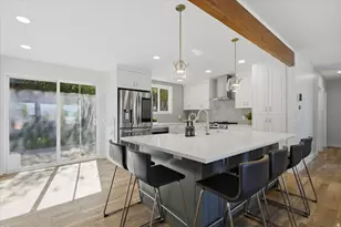 6557 S 2600 E, Cottonwood Heights, UT 84121 - Photo 9