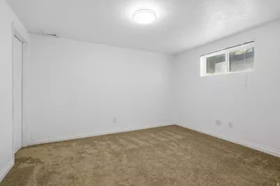 6557 S 2600 E, Cottonwood Heights, UT 84121 - Photo 19