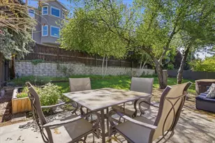 6557 S 2600 E, Cottonwood Heights, UT 84121 - Photo 29