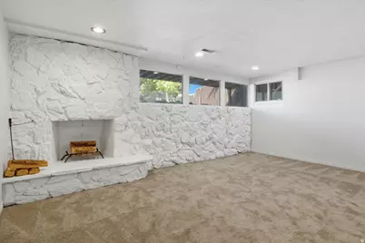 6557 S 2600 E, Cottonwood Heights, UT 84121 - Photo 25