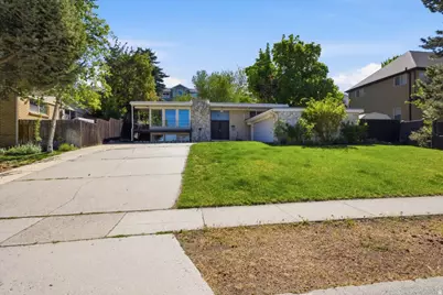 6557 S 2600 E, Cottonwood Heights, UT 84121 - Photo 3