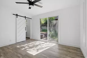 6557 S 2600 E, Cottonwood Heights, UT 84121 - Photo 13