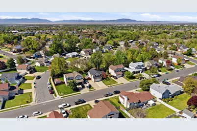 1088 E 1500 N, Layton, UT 84040 - Photo 5