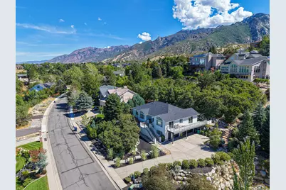 10193 S Majestic Canyon Rd, Sandy, UT 84092 - Photo 5