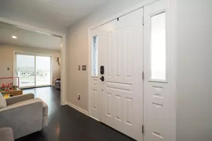 10193 S Majestic Canyon Rd, Sandy, UT 84092 - Photo 13