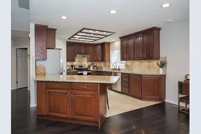 10193 S Majestic Canyon Rd, Sandy, UT 84092 - Photo 19