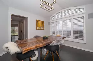 10193 S Majestic Canyon Rd, Sandy, UT 84092 - Photo 15