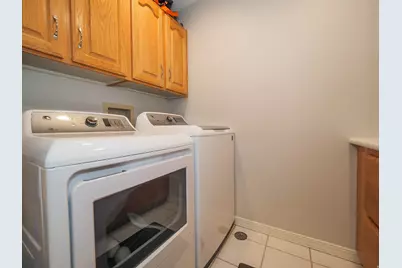 10193 S Majestic Canyon Rd, Sandy, UT 84092 - Photo 35