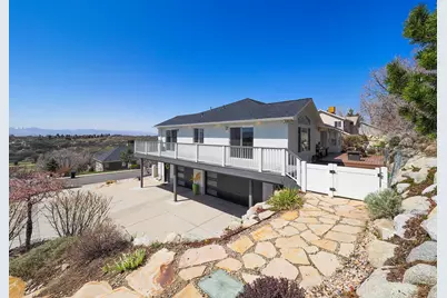 10193 S Majestic Canyon Rd, Sandy, UT 84092 - Photo 3