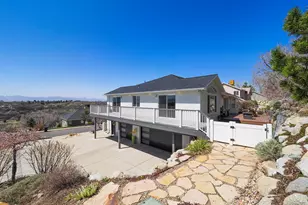 10193 S Majestic Canyon Rd, Sandy, UT 84092 - Photo 3