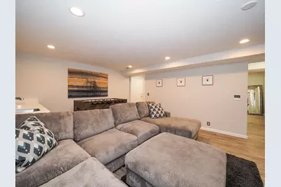 10193 S Majestic Canyon Rd, Sandy, UT 84092 - Photo 37