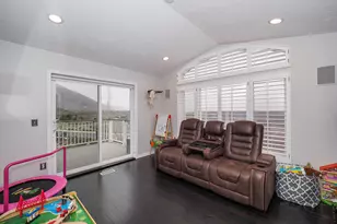 10193 S Majestic Canyon Rd, Sandy, UT 84092 - Photo 7