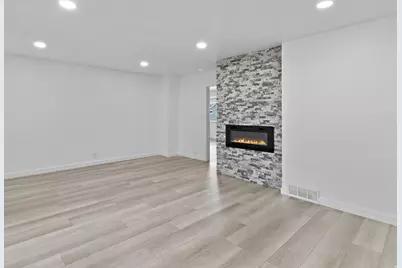 3135 S Green St E, South Salt Lake, UT 84106 - Photo 3