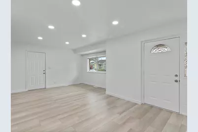 3135 S Green St E, South Salt Lake, UT 84106 - Photo 15