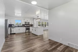 5564 S 2425 W, Roy, UT 84067 - Photo 15