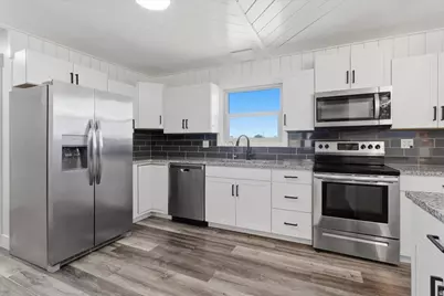 5564 S 2425 W, Roy, UT 84067 - Photo 11