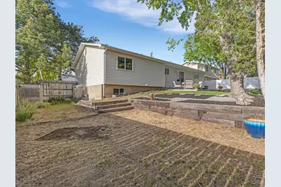 1230 E Crestridge Rd, Sandy, UT 84094 - Photo 31