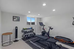 1230 E Crestridge Rd, Sandy, UT 84094 - Photo 25