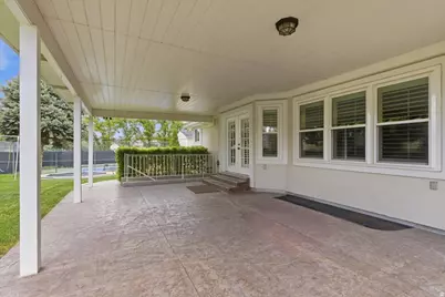 8228 S Set Point Cir E, Sandy, UT 84093 - Photo 45