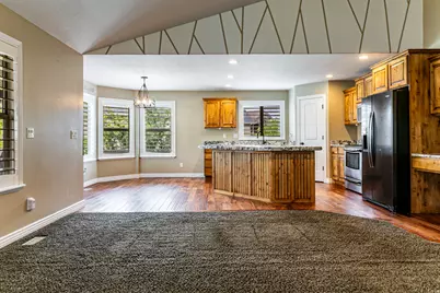 3031 W 2325 S, West Haven, UT 84401 - Photo 5
