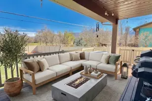 469 E Vine St S, Murray, UT 84107 - Photo 9