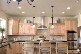 469 E Vine St S, Murray, UT 84107 - Photo 7