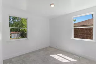 1546 W 1300 S, Salt Lake City, UT 84104 - Photo 15