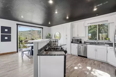 4224 W Sunrise Dr N, Park City, UT 84098 - Photo 11
