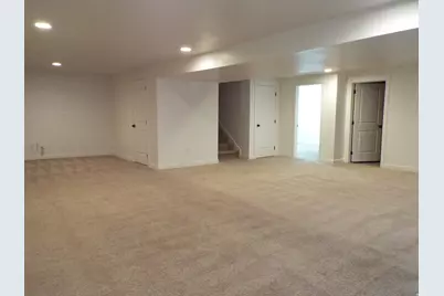 875 N 2175 W, Layton, UT 84041 - Photo 9