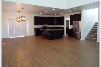 875 N 2175 W, Layton, UT 84041 - Photo 5