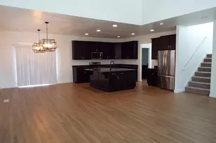 875 N 2175 W, Layton, UT 84041 - Photo 5