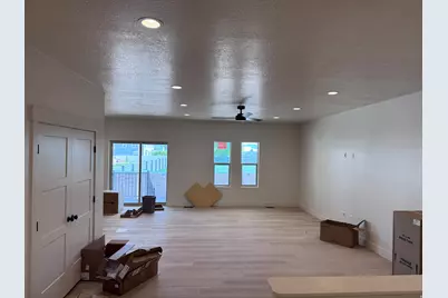 3031 W Solace St, Syracuse, UT 84075 - Photo 3