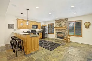 11201 S Gracie View Ln, South Jordan, UT 84095 - Photo 39