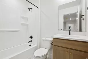11369 S Offshore Way W, South Jordan, UT 84009 - Photo 17