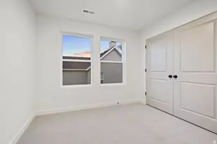 11369 S Offshore Way W, South Jordan, UT 84009 - Photo 15