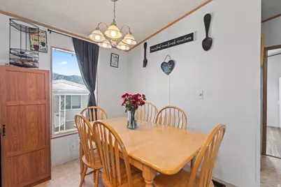 2600 N Hill Rd #4, Layton, UT 84041 - Photo 7
