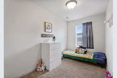 256 N 725 E, Vineyard, UT 84059 - Photo 17