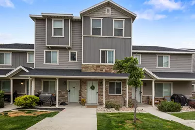 256 N 725 E, Vineyard, UT 84059 - Photo 1