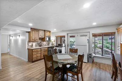 882 S Sego Lily Way, Mapleton, UT 84664 - Photo 21