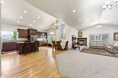 202 Edgewood Cir, North Salt Lake, UT 84054 - Photo 7