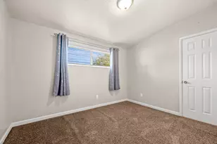 1426 E 4200 S, Millcreek, UT 84124 - Photo 17