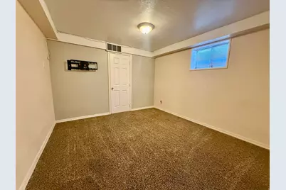 2726 E 5000 S, Vernal, UT 84078 - Photo 35